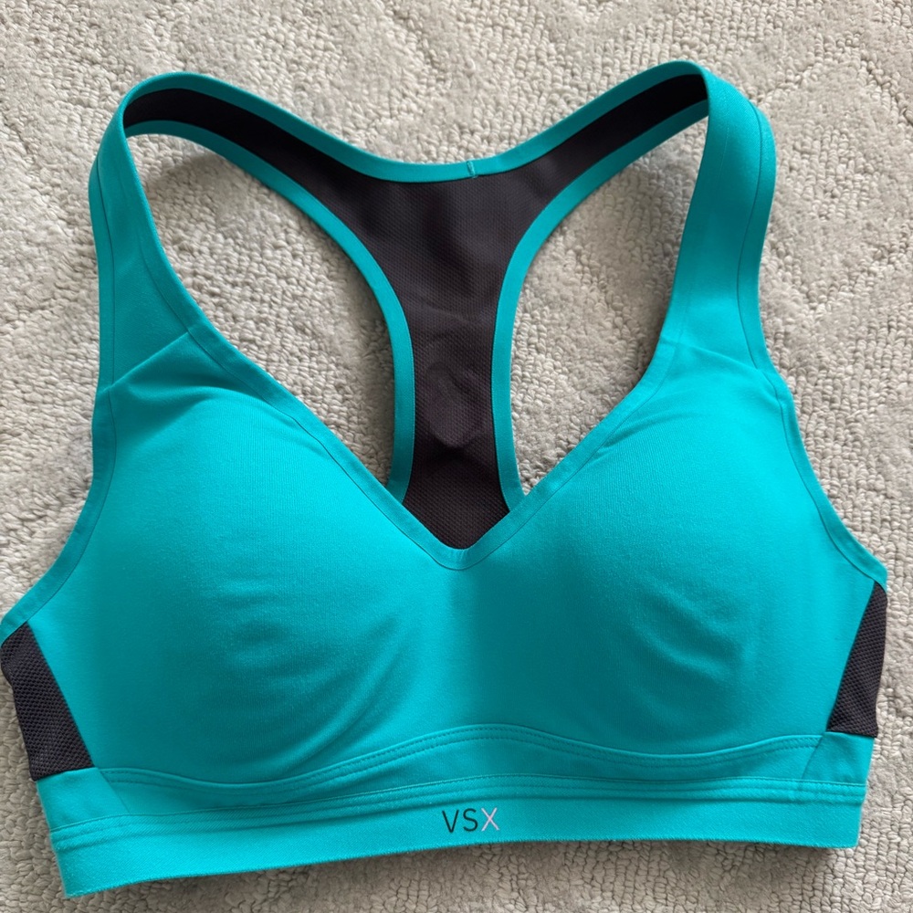 Victoria Secret/ VSX Aqua& Black Sports Bra/ 34B